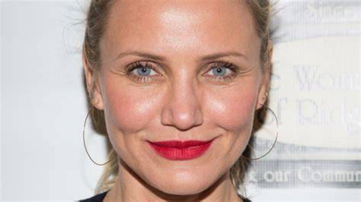 Here's What Cameron Diaz Looks Like Going Makeup Free