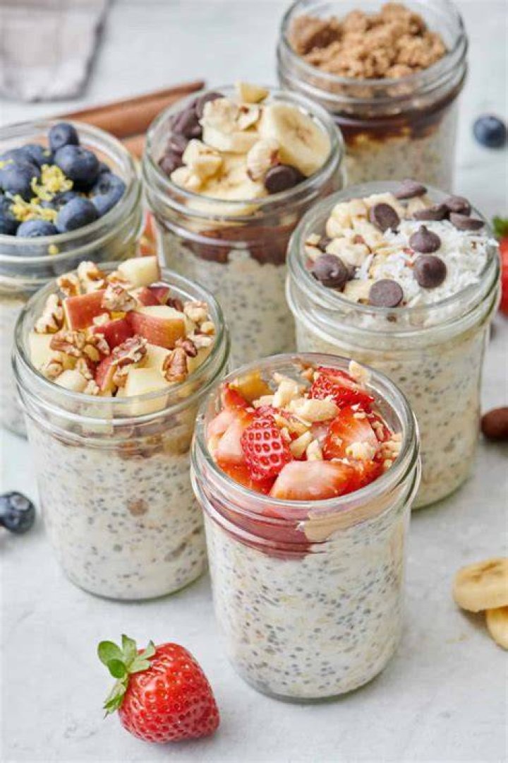 Here's What Oats Can And Can't Do For Your Skin