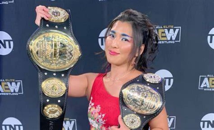 Hikaru Shida AEW