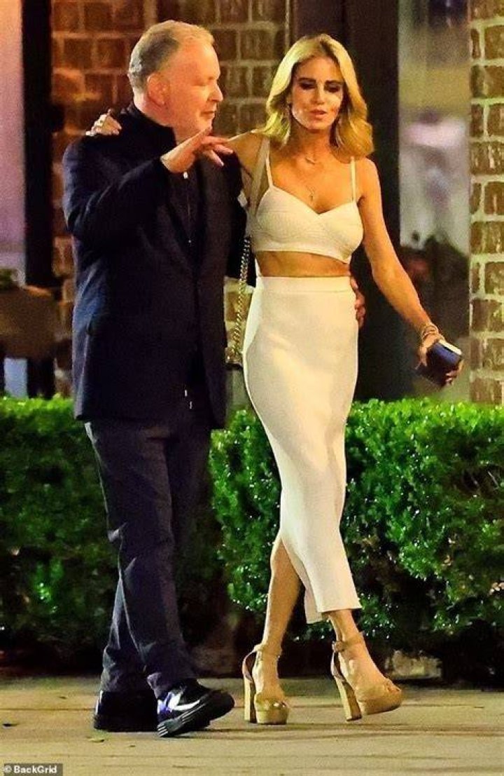 How did Dorit meet Paul?
