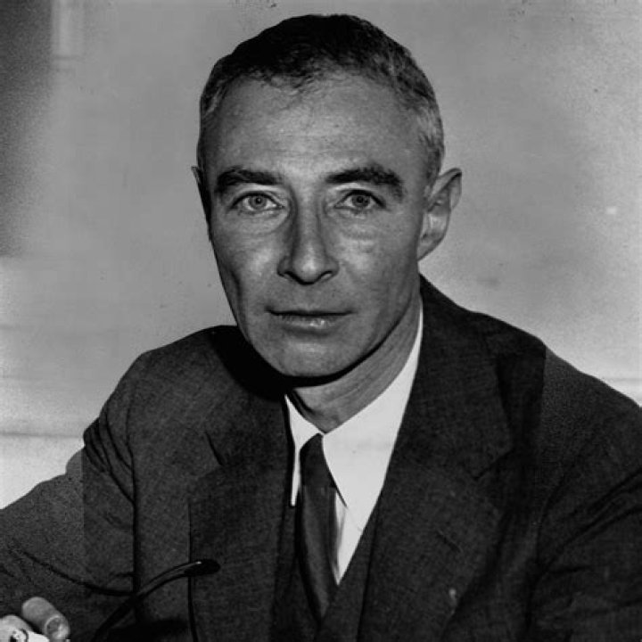 How Many Of J. Robert Oppenheimer's Relatives Are Still Alive