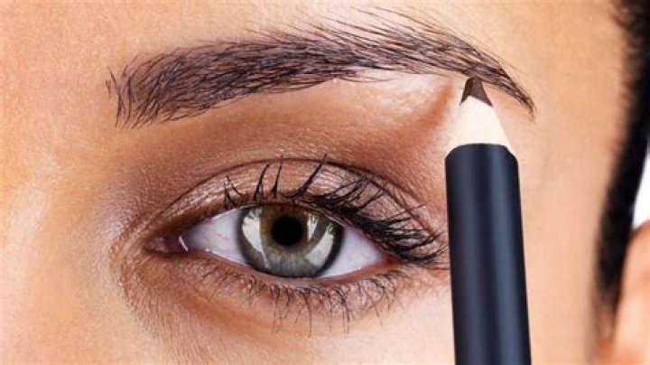 How To Choose The Best Eyebrow Color For You