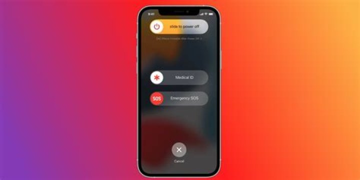 How To Power Off & Force Restart An iPhone 13