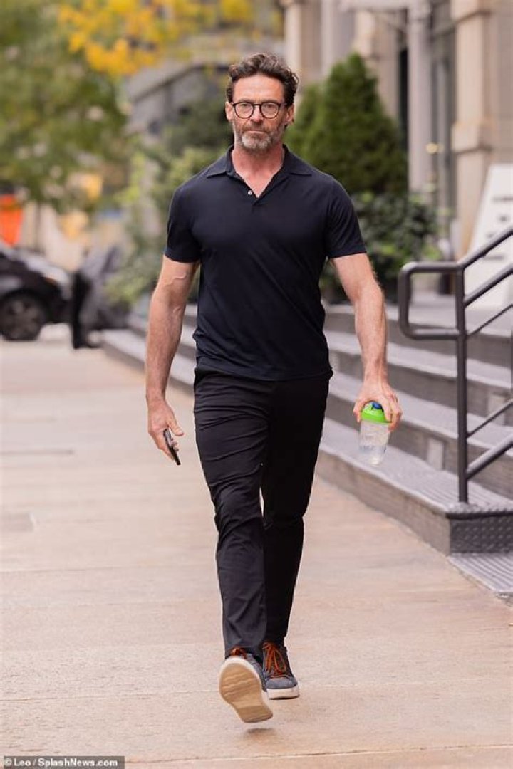 Hugh Jackman Takes N.Y.C. Stroll Day After Separation Announcement