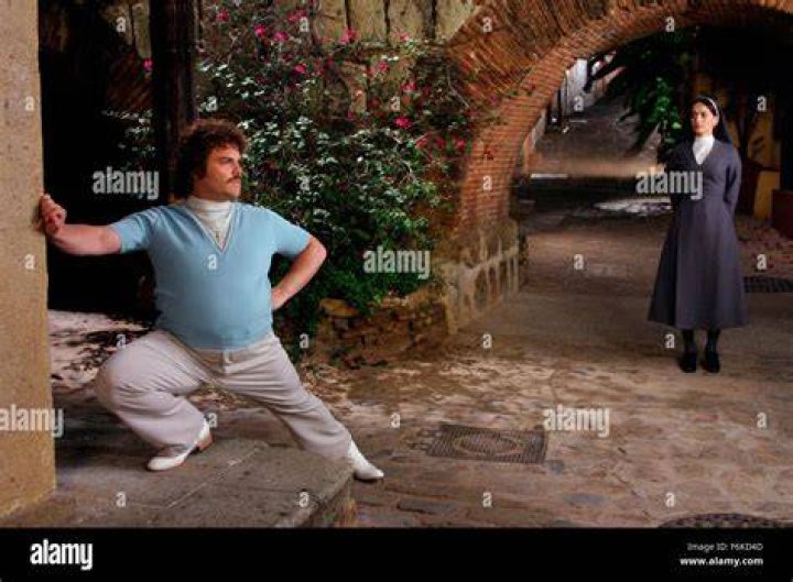 Ignacio and Sister Encarnacion eating toast in Nacho Libre.