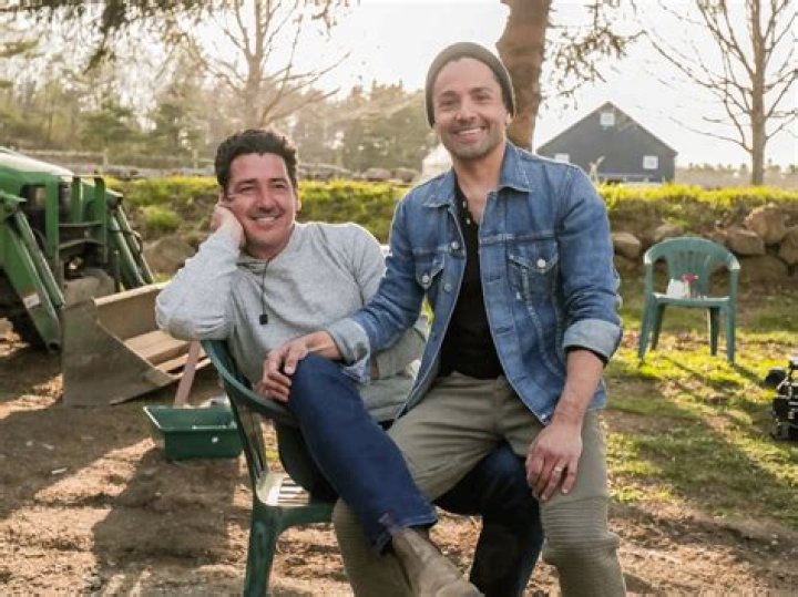 Inside HGTV Star Jonathan Knight's Marriage To Harley Rodriguez