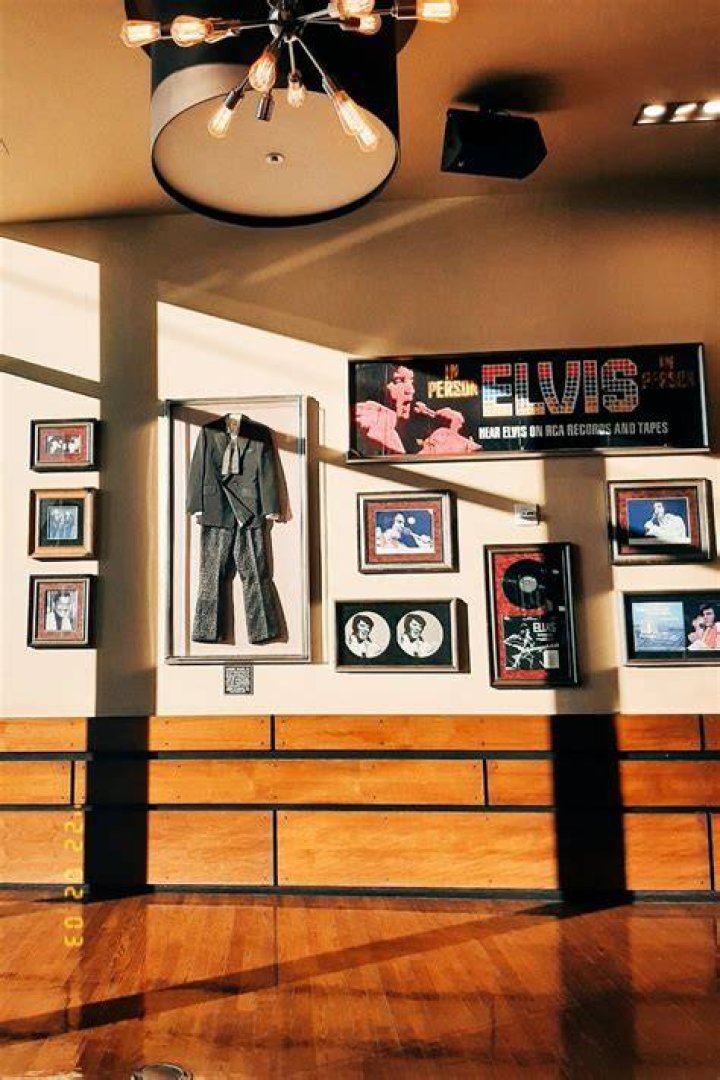 Interiors of Elvis' red jet. Photo / KISSIMMEE 2023 auction