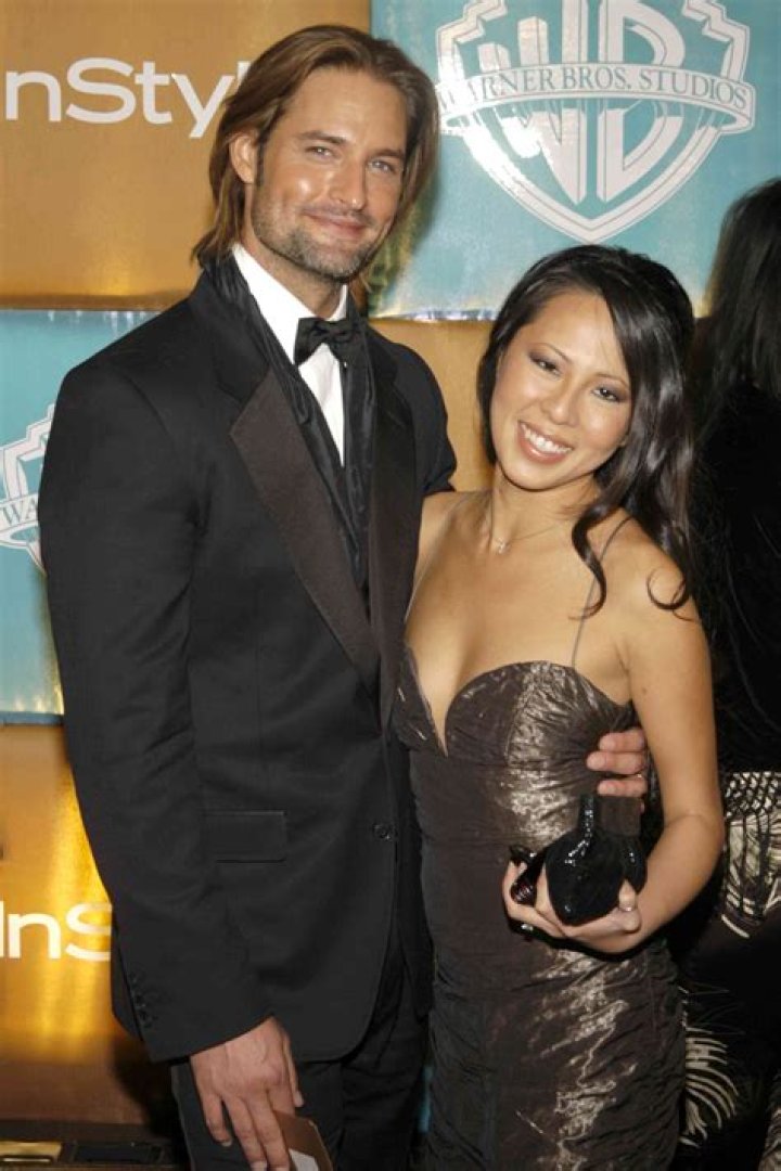Is Josh Holloway Married?