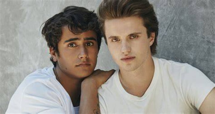 Is Sear From Love Victor Gay? All Details About His Personal