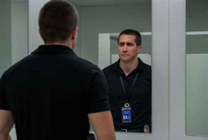 Jake Gyllenhaal in The Guilty
