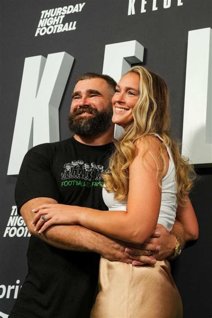 Jason Kelce Says Wife Kylie Did Not Give Birth at Super Bowl 'I Was