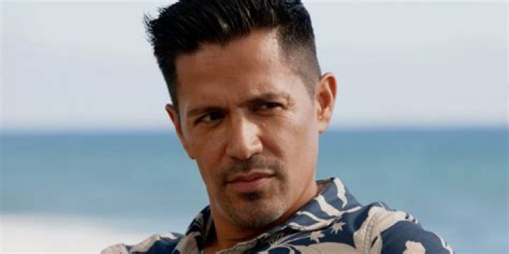 Jay Hernandez as Mexican Heritage in Celebrities Face Claims Sorted by Heritage