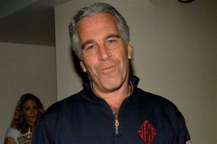 Jeffrey Epstein Offered Reward to Disprove Stephen Hawking Allegation