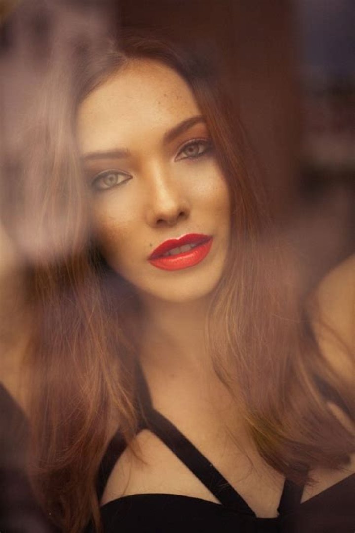 Jemma Dallender Beauty, American beauty, Desi beauty