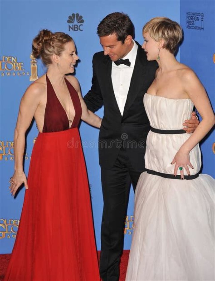 Jennifer Lawrence, Amy Adams, Bradley Cooper, Christian Bale, and Jeremy Renner in American Hustle