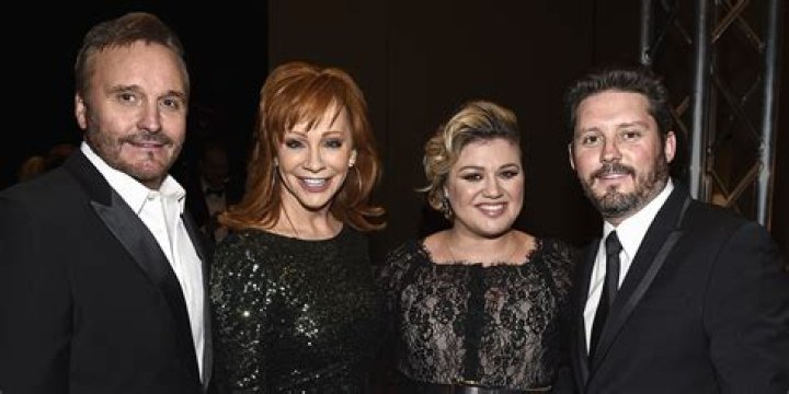 Jill Rhodes Facts of Sean Hannity&rsquo;s wife Celeb Tattler