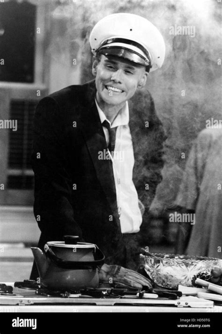 Jim Carrey as Fire Marshall Bill Burns in Home Alone with Fire Marshall Bill