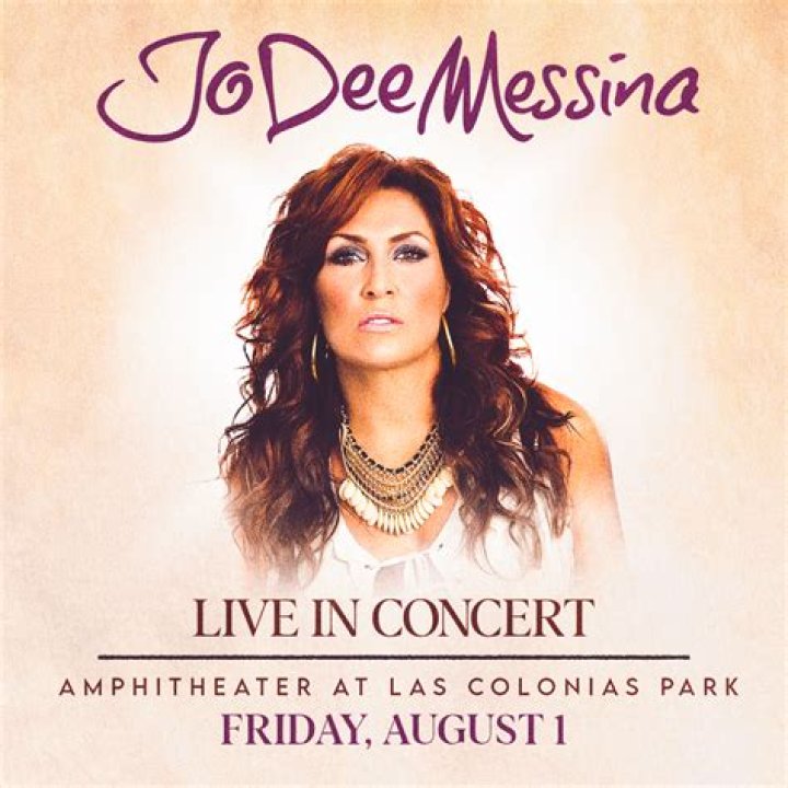 Jo Dee Messina at the Shrine Auditorium