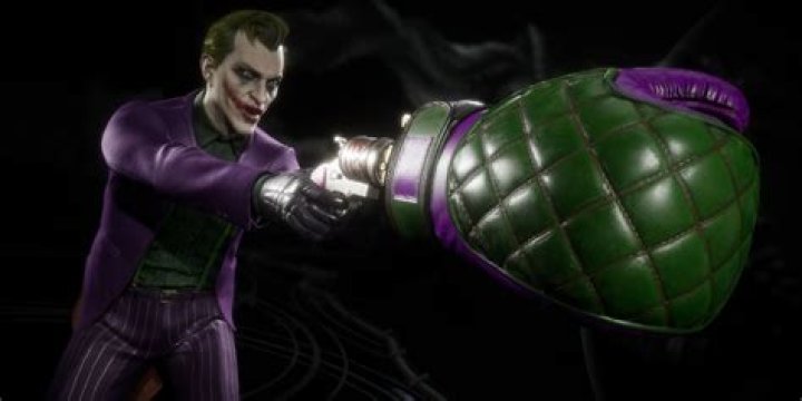 Joker Aiming His Boxing Glove Gun - Mortal Kombat 11
