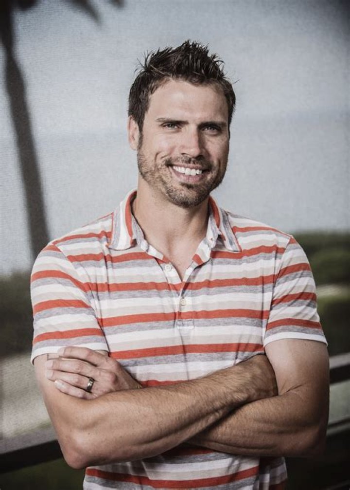 Joshua Morrow Bio, Net Worth, Age, Married, Wife, Nationality, Salary