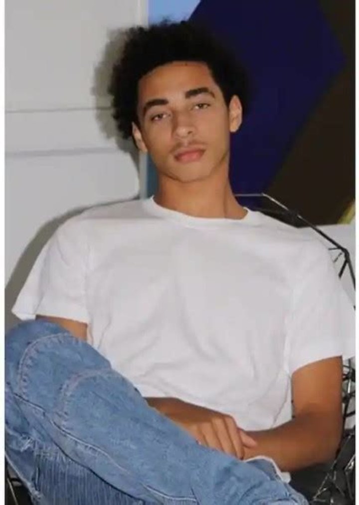 Julez Smith Fan Casting