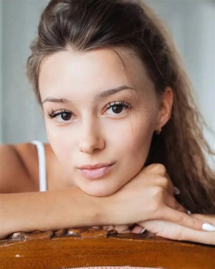 Julie Jess Wiki, Bio, Net Worth, Boyfriend, Height, Weight, Age