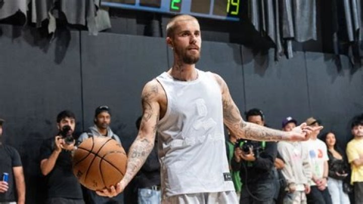 justin bieber basketball team how old is justin bieber how tall is