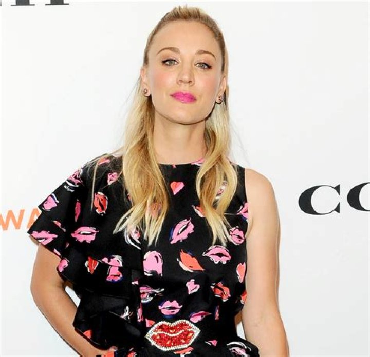 Kaley Cuoco Frees The Nipple Telegraph