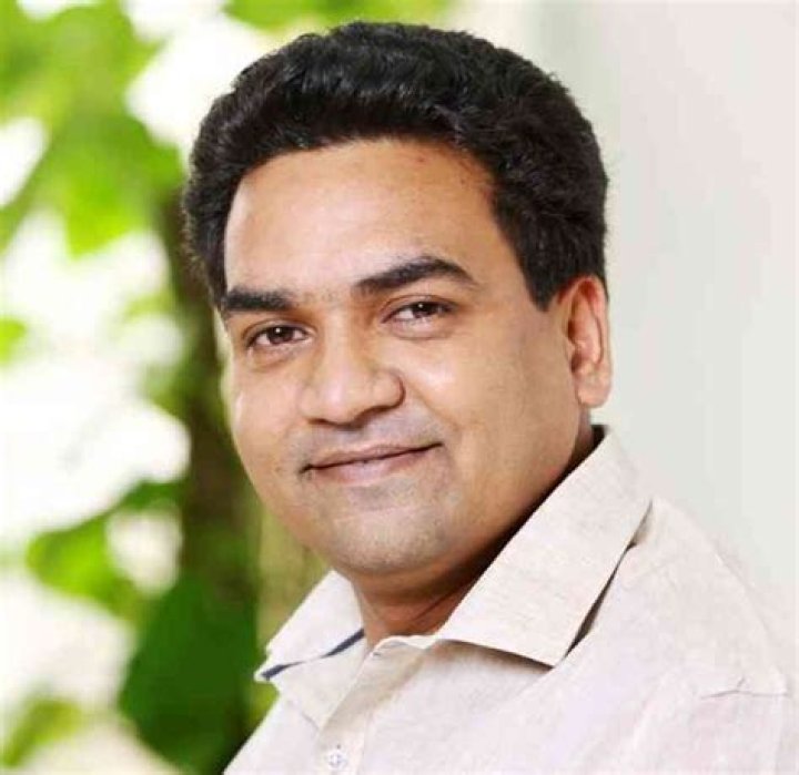Kapil Mishra Images