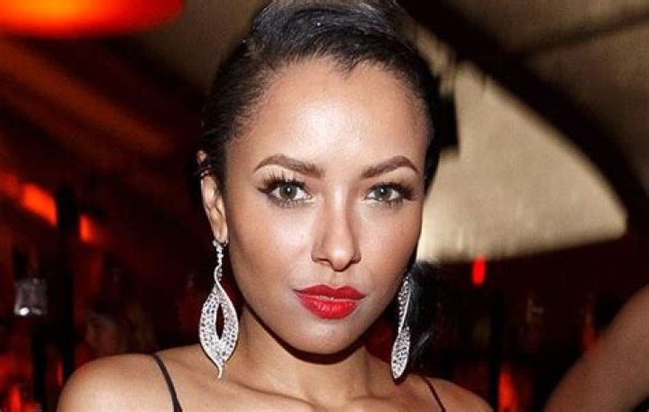 Kat Graham weight