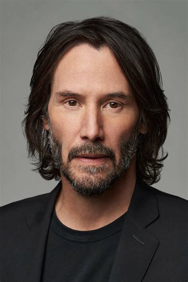 Keanu Reeves in the desert in John Wick Chapter 4