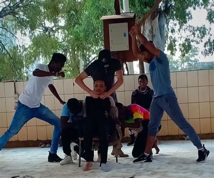 Kenyan Arts Review SARAFINA SETTING A HIGH BAR FOR KENYAN THEATRE
