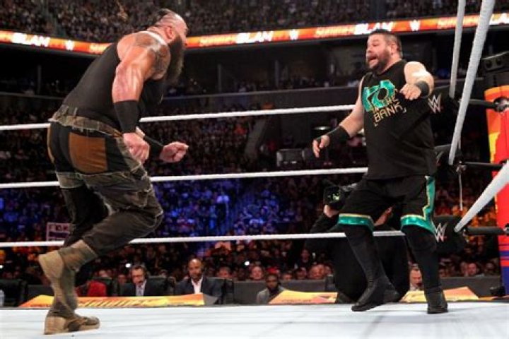 Kevin Owens vs. Braun Strowman