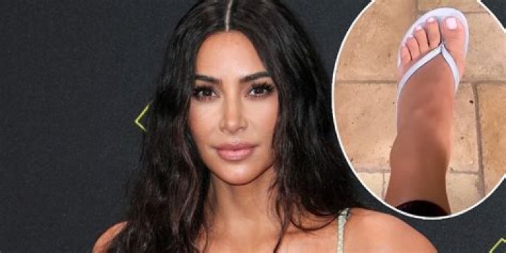 Kim Kardashian Addresses Those Rumors She Has 6 Toes