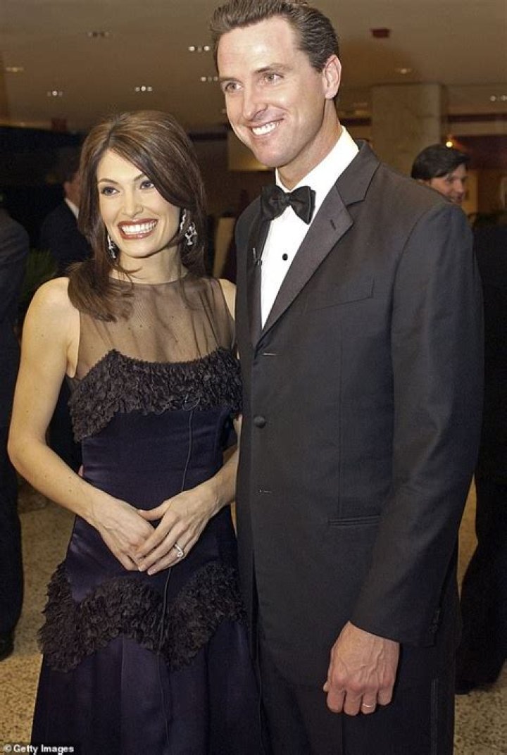 Kimberly Guilfoyle is Reportedly Being Urged to Move Back to California
