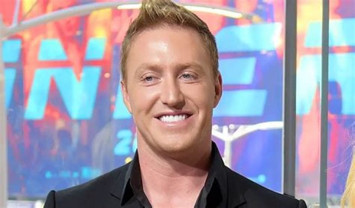 Kroy Biermann Net worth, Age: Weight, Kids, Bio-Wiki, Wife
