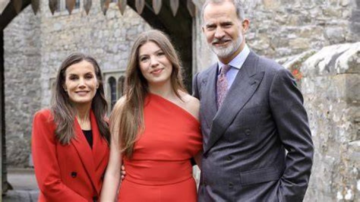 La Infanta Sofia podria haver de renunciar als seus t&iacute;tols reials l