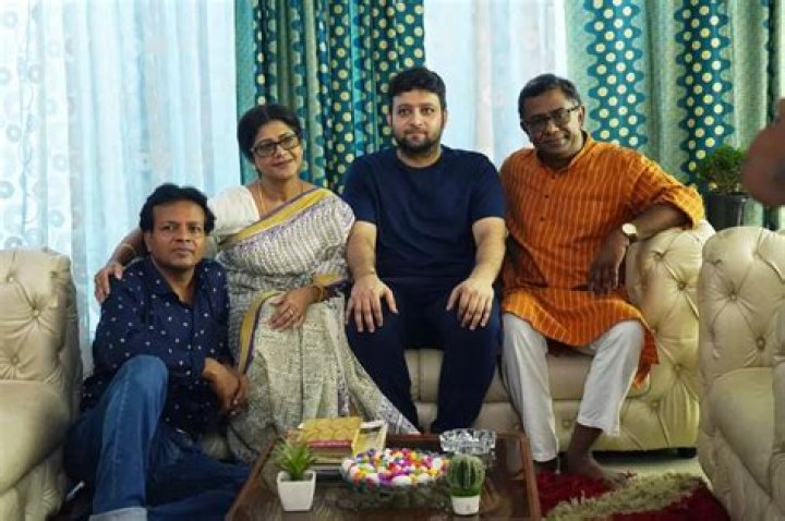 Laboni Sarkar Pic