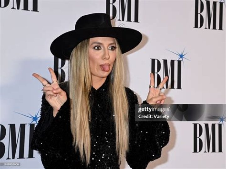 Lainey Wilson at the BMI Country Awards