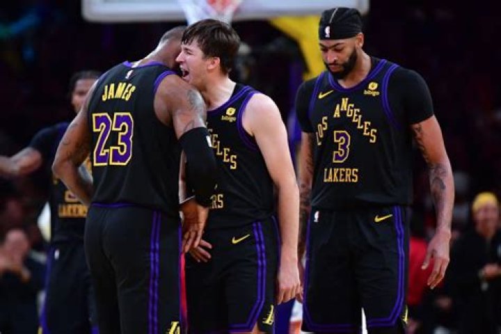 Lakers Injury Update: Will LeBron James and Anthony Davis Play Tonight vs the
Bulls After Disappointing Loss Against the Knicks