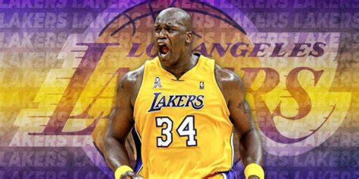 Lakers Legend Shaquille O’Neal Was Once Embarrassed on Live TV With a Kobe
Bryant Burn That He Walked Himself Into: ‘Does It Come With More Onion Rings?’
