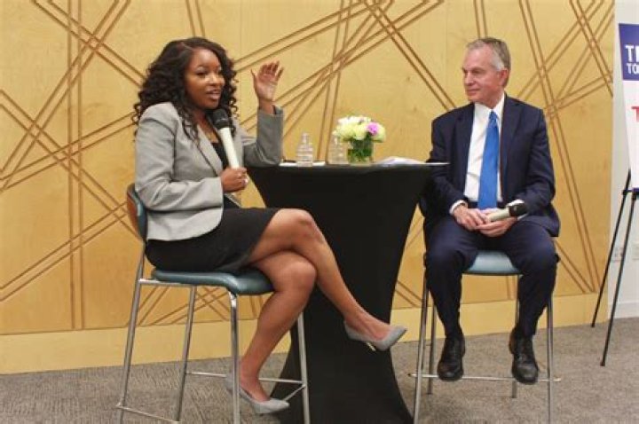 Lawyer Jasmine Crockett Husband Is She Married? Family & Age