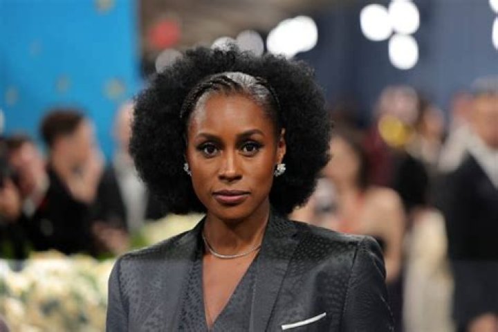 &ldquo;Insecure&rdquo; Actress Issa Rae On Her Fear Of Failure Majic 94.5