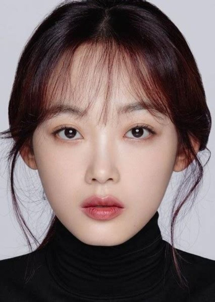 Lee Yoo-mi Fan Casting