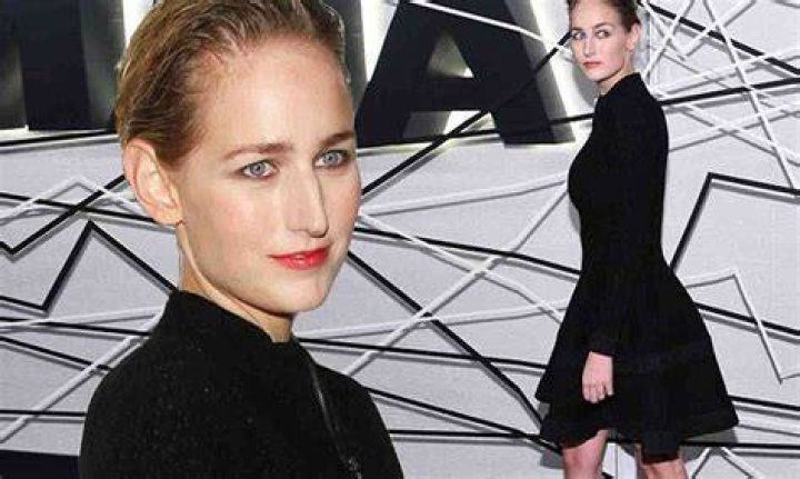 Leelee Sobieski Height and Weight Stats PK Baseline How Celebs Get