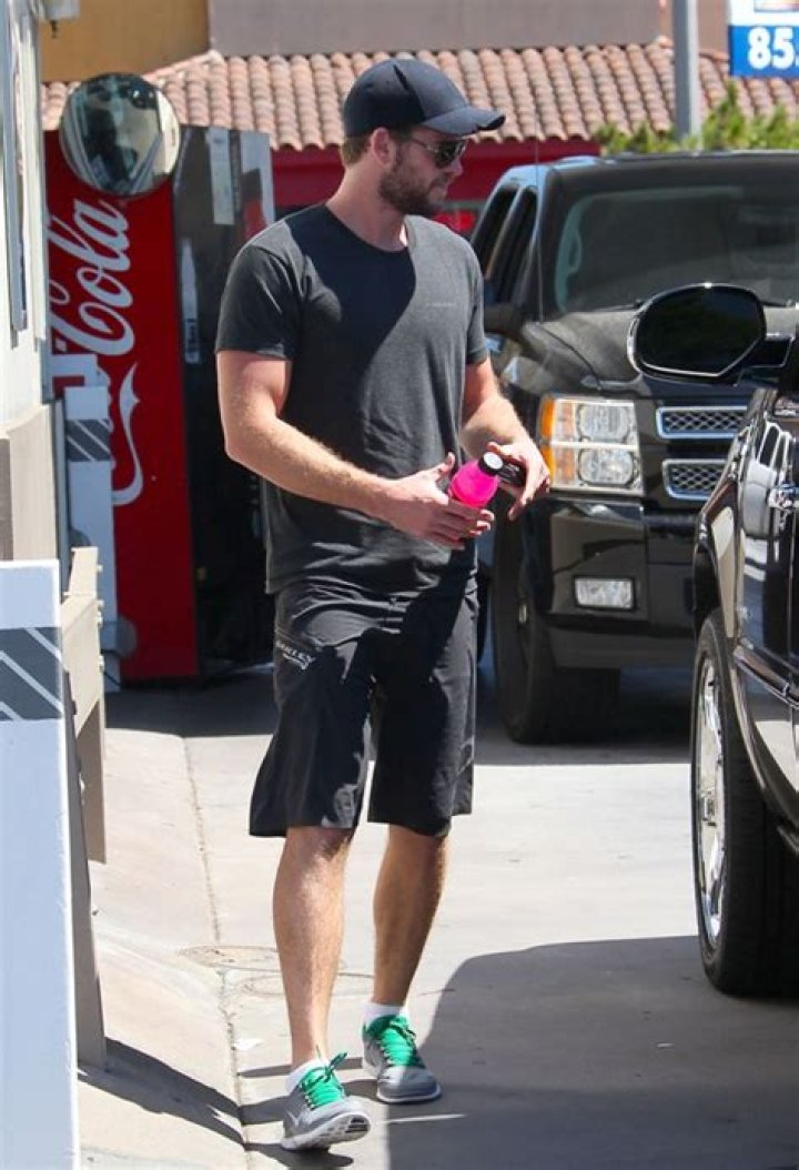 Liam Hemsworth Hangs Out with Model Gabriella Brooks, Introduces Her to