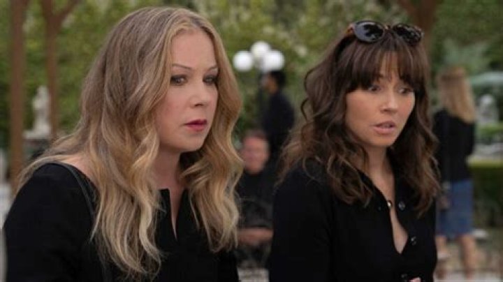 Linda Cardellini Le' List Pinterest