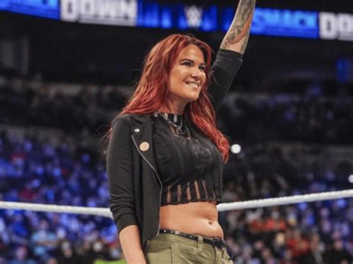 Lita returns to WWE
