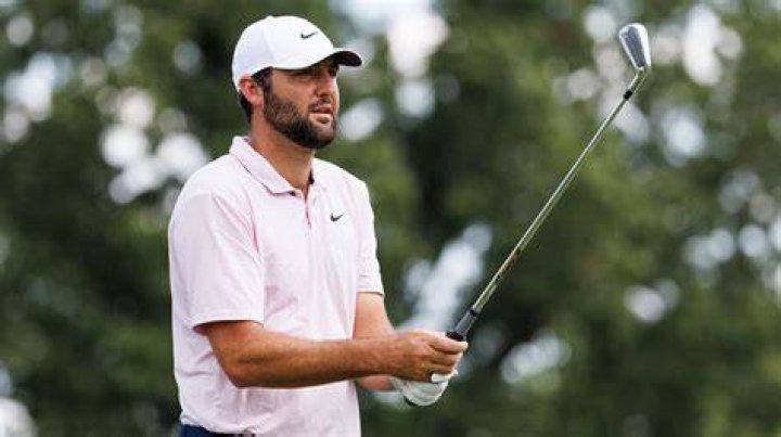LIV Golfer Left Nike Following Jason Day? The Pro Gives Away Major Hints With a
Social Post