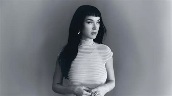 Lizzy Perry (LizzyPerry01) / Twitter